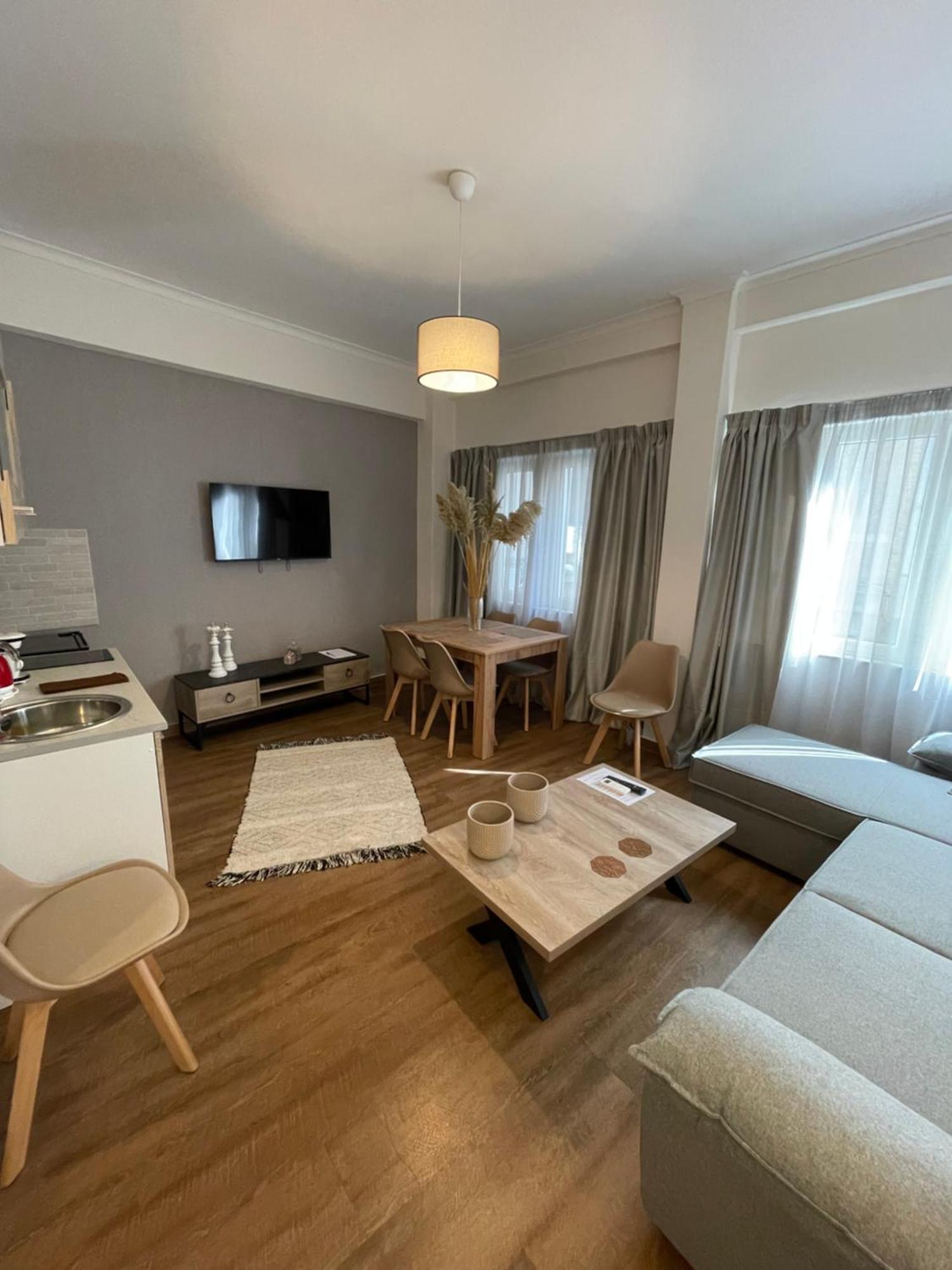 Compass Lofts Athens Apartment Luaran gambar