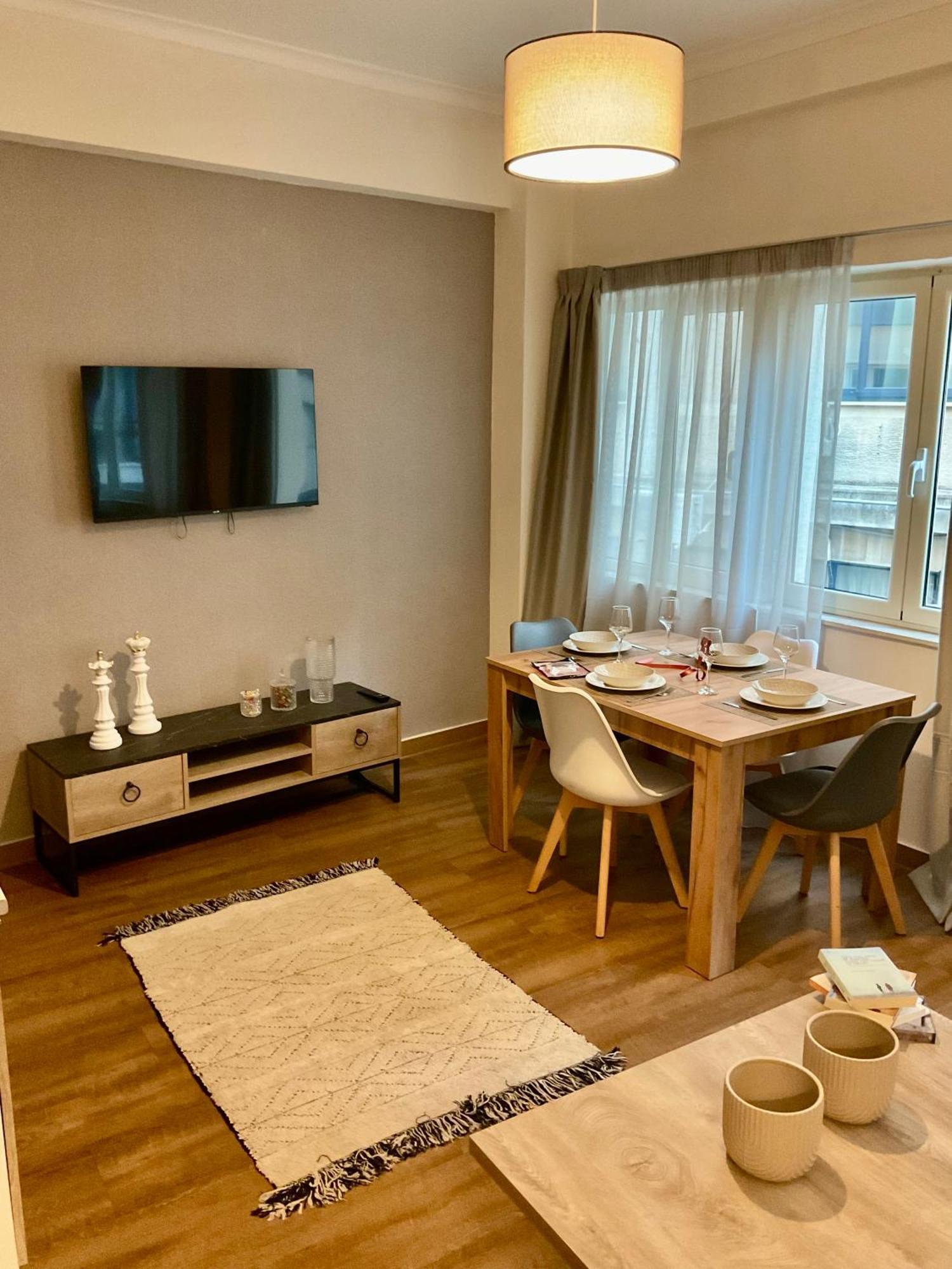 Compass Lofts Athens Apartment Luaran gambar