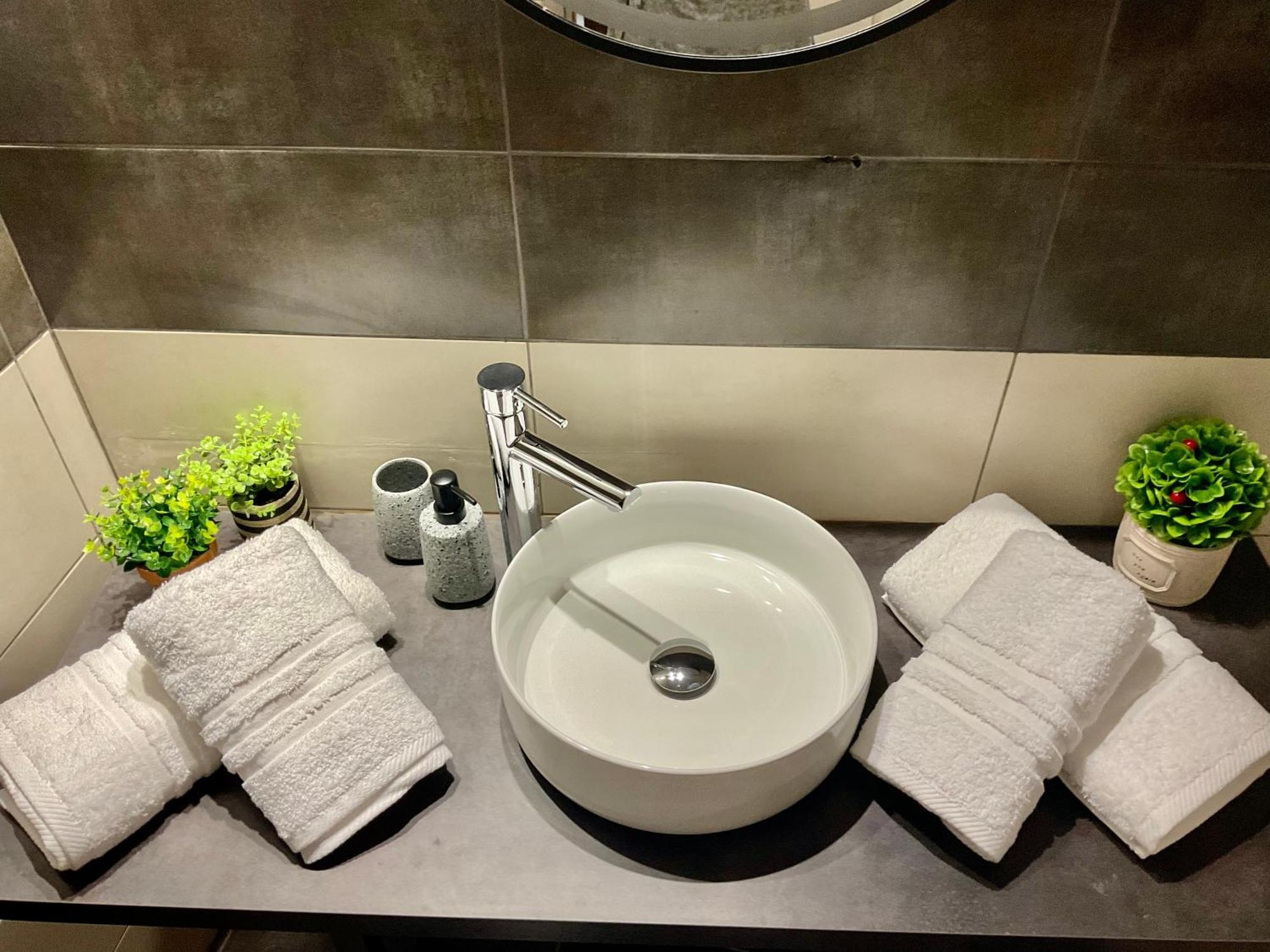 Compass Lofts Athens Apartment Luaran gambar